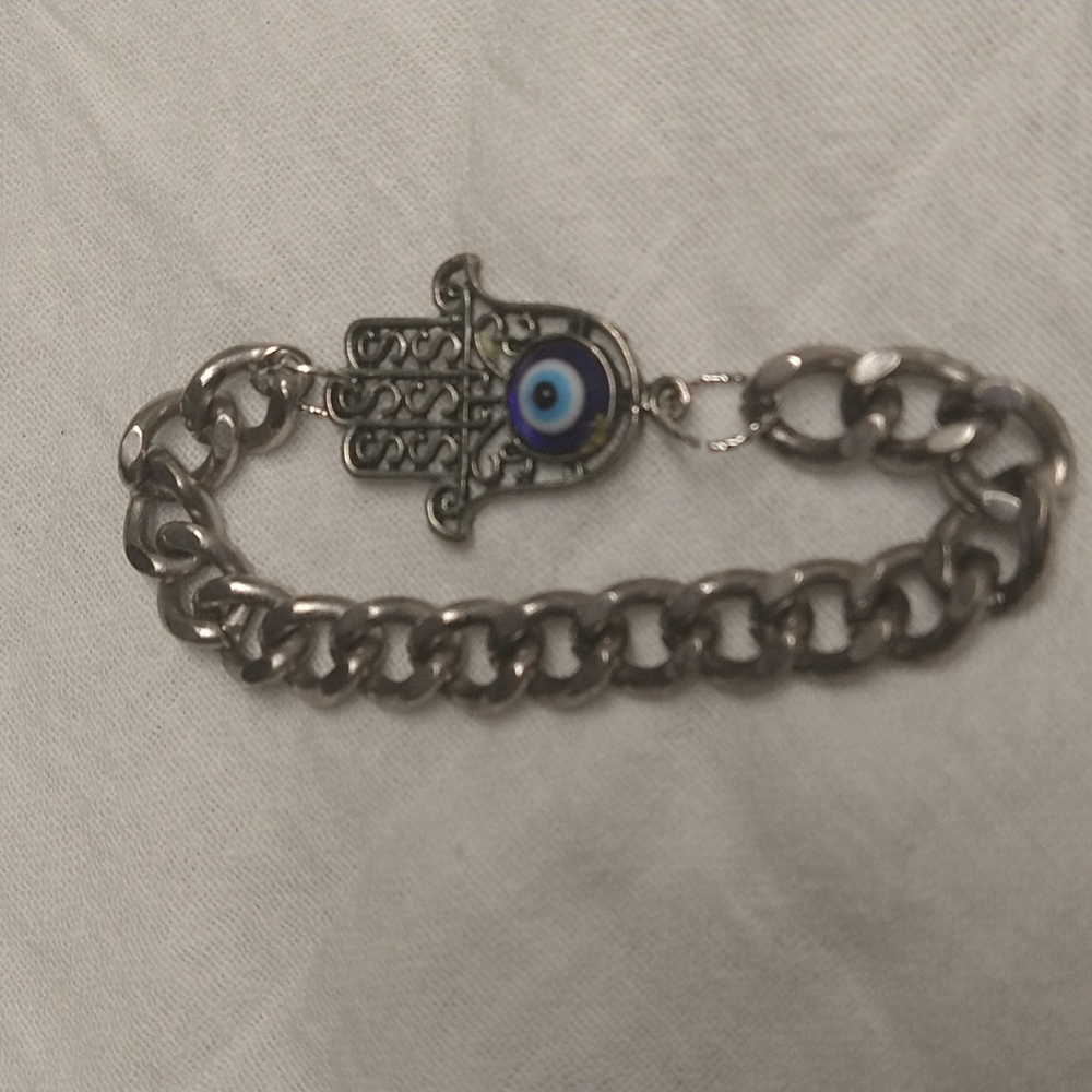 Hamsa Eye Bracelet - Picture 1 of 3